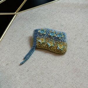 Beaded Floral Brooch Ukraine